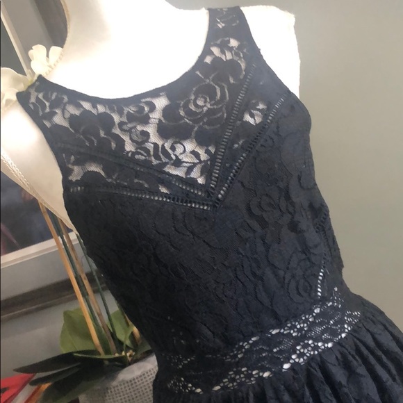 (Sold) UO Kimchi Blue Bella Fit & Flare Lace Dres - Picture 5 of 8